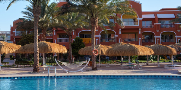 Proyectos Construcción de Piscinas Macael · Piscinas para Comunidades Vecinos / Propietarios