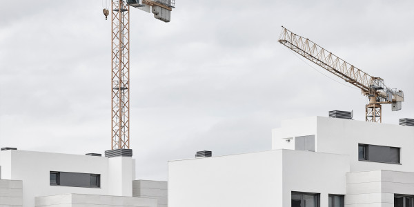 Proyectos de Rehabilitaciones Macael · Cumplimiento de Normativas y Permisos